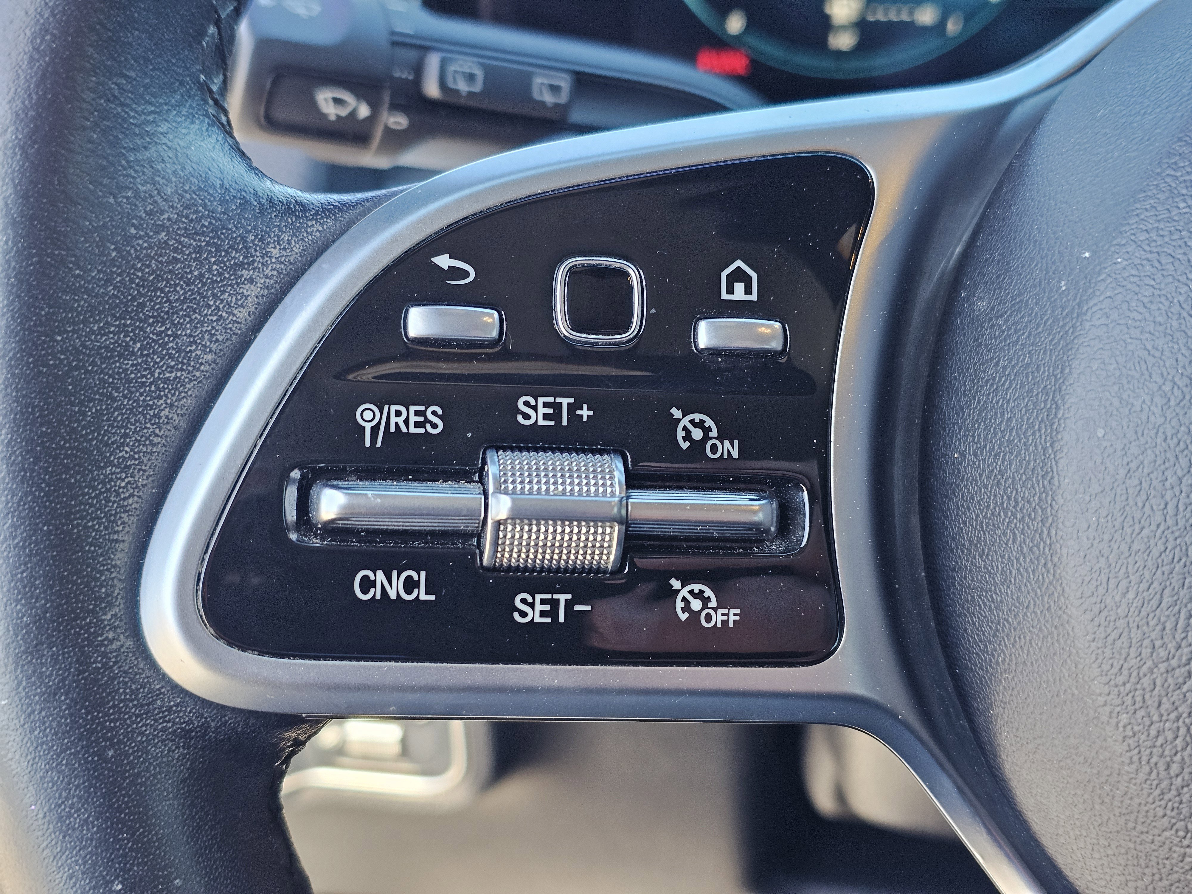 Used 2022 Mercedes-Benz GLB 250 GLB 250 SUV image 21