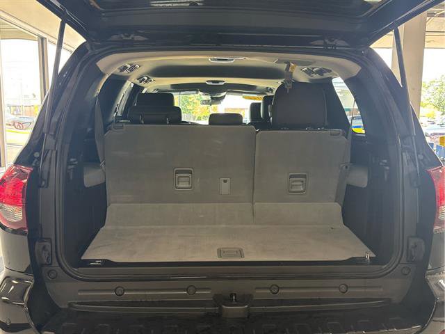Used 2022 Toyota Sequoia SR5 image 27