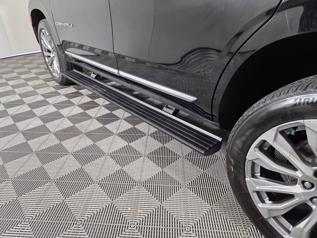 Used 2023 GMC Yukon Denali image 27