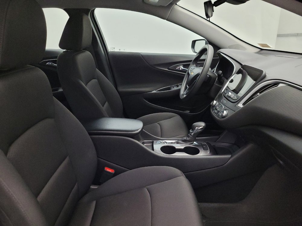Used 2024 Chevrolet Malibu LS FWD image 21