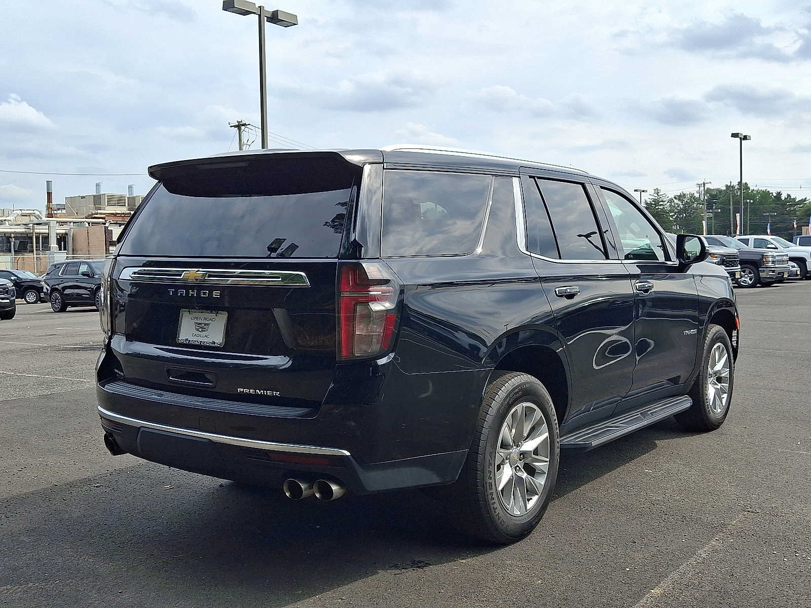 Certified 2024 Chevrolet Tahoe Premier AWD/4WD image 6