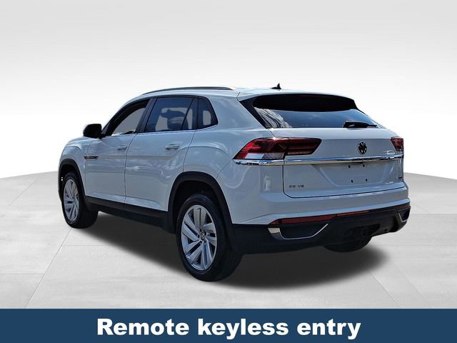Used 2022 Volkswagen Atlas Cross Sport SE image 5