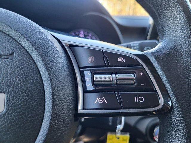 Used 2023 Kia Forte LXS image 19