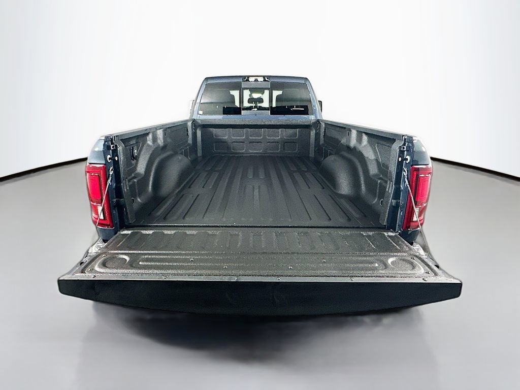 New 2026 RAM 3500 Limited AWD/4WD image 16