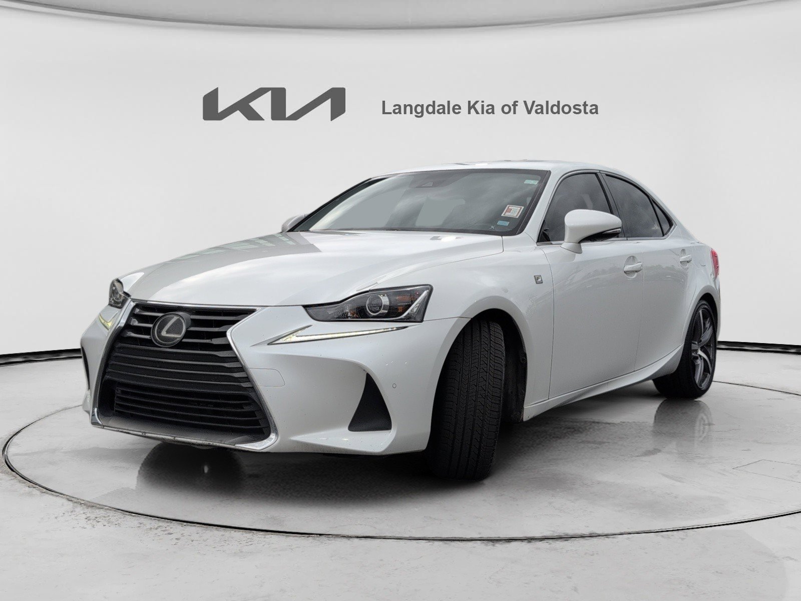 Used 2018 Lexus IS 300 w/ Premium Package image 11