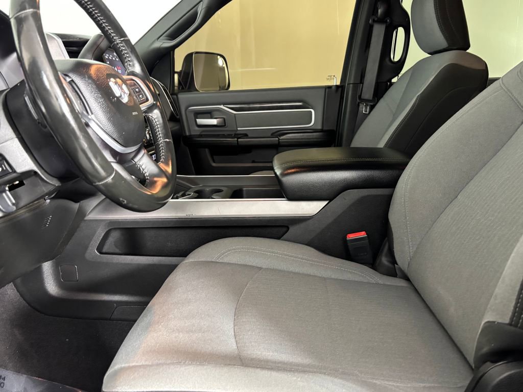 Used 2021 RAM 2500 Big Horn w/ Level B Equipment Group image 9