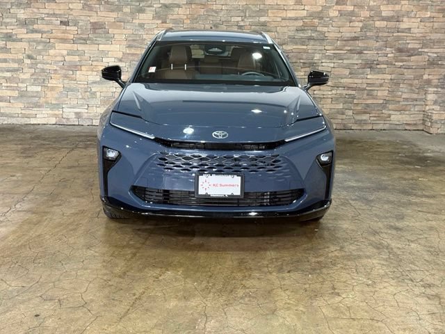 Used 2025 Toyota Crown Signia AWD/4WD image 35