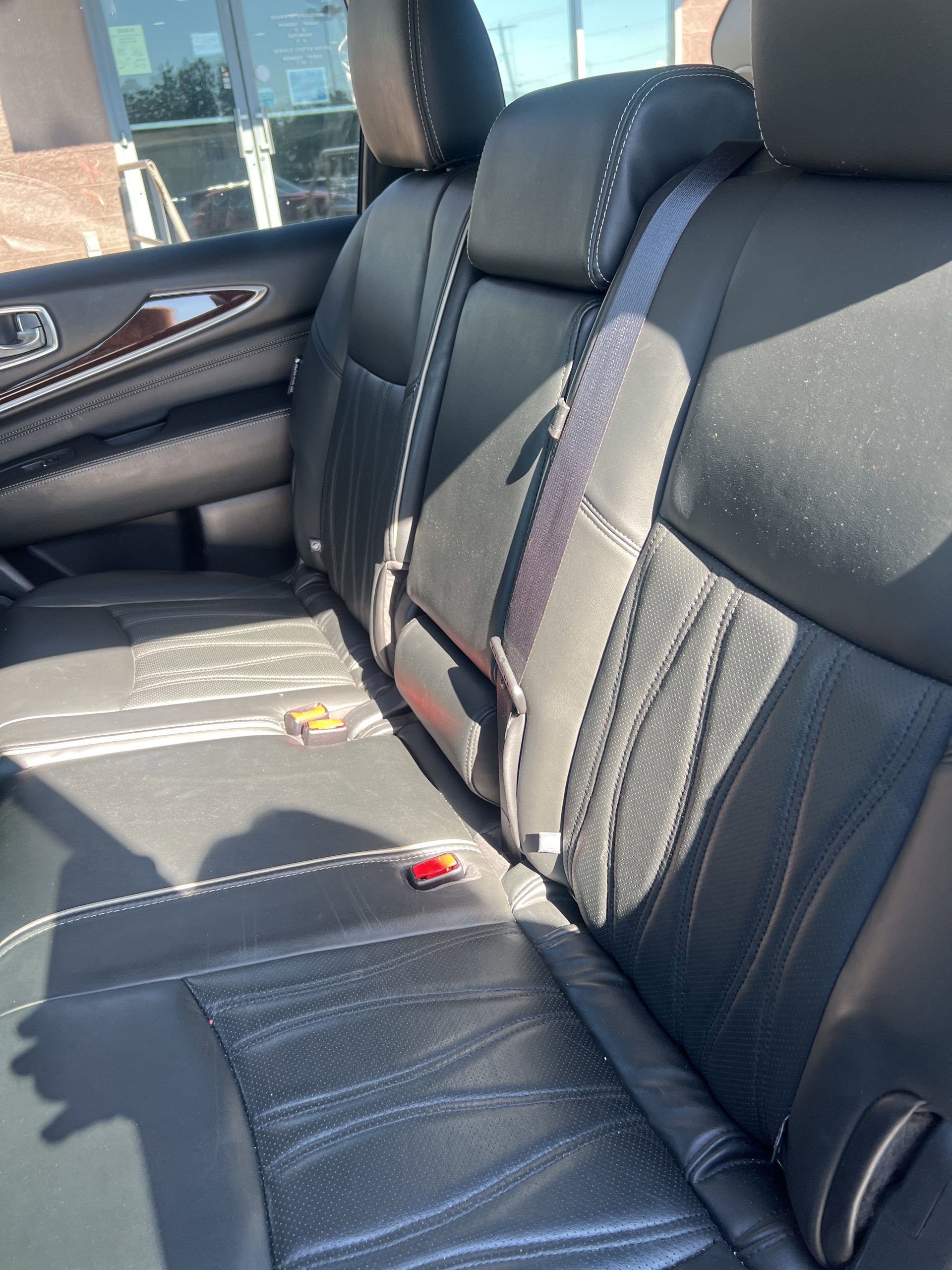 Used 2019 INFINITI QX60 Luxe w/ Sensory Package AWD/4WD image 23
