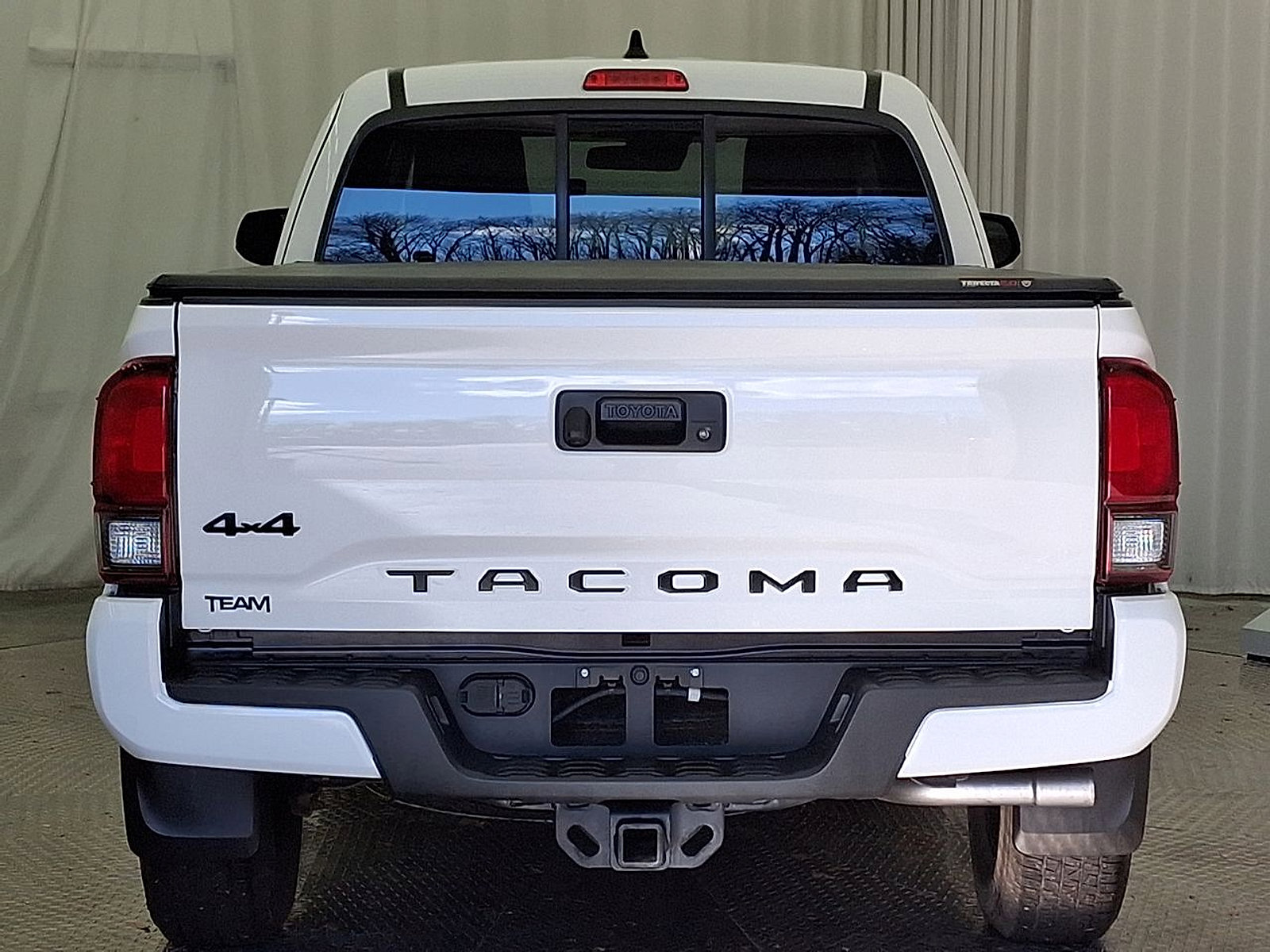 Certified 2021 Toyota Tacoma SR image 23