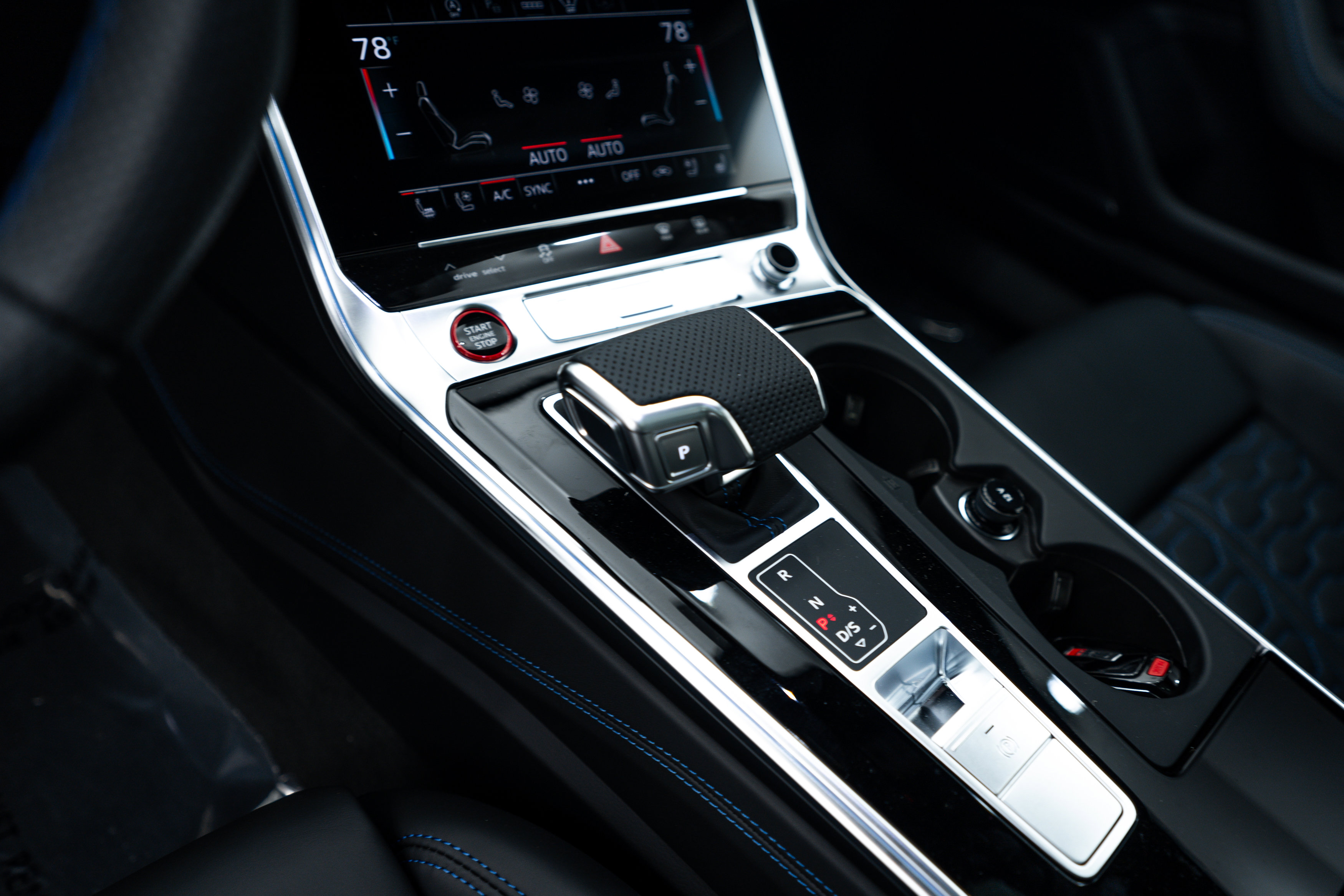 New 2025 Audi RS 6 performance image 10