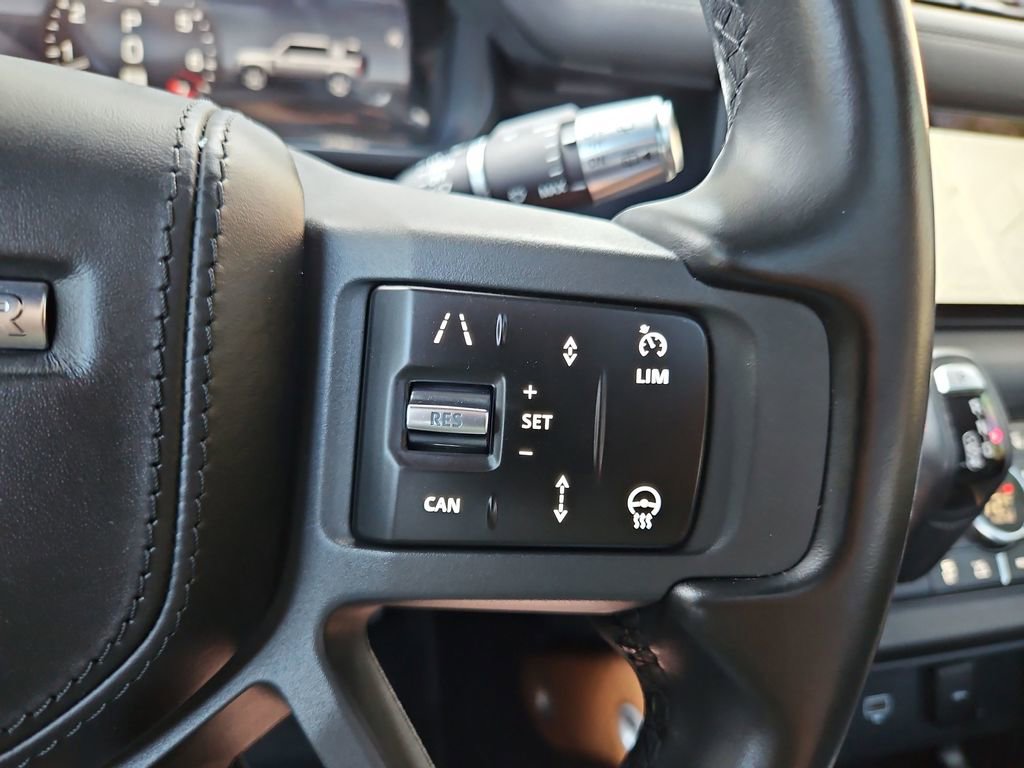 Used 2021 Land Rover Defender 110 X image 12