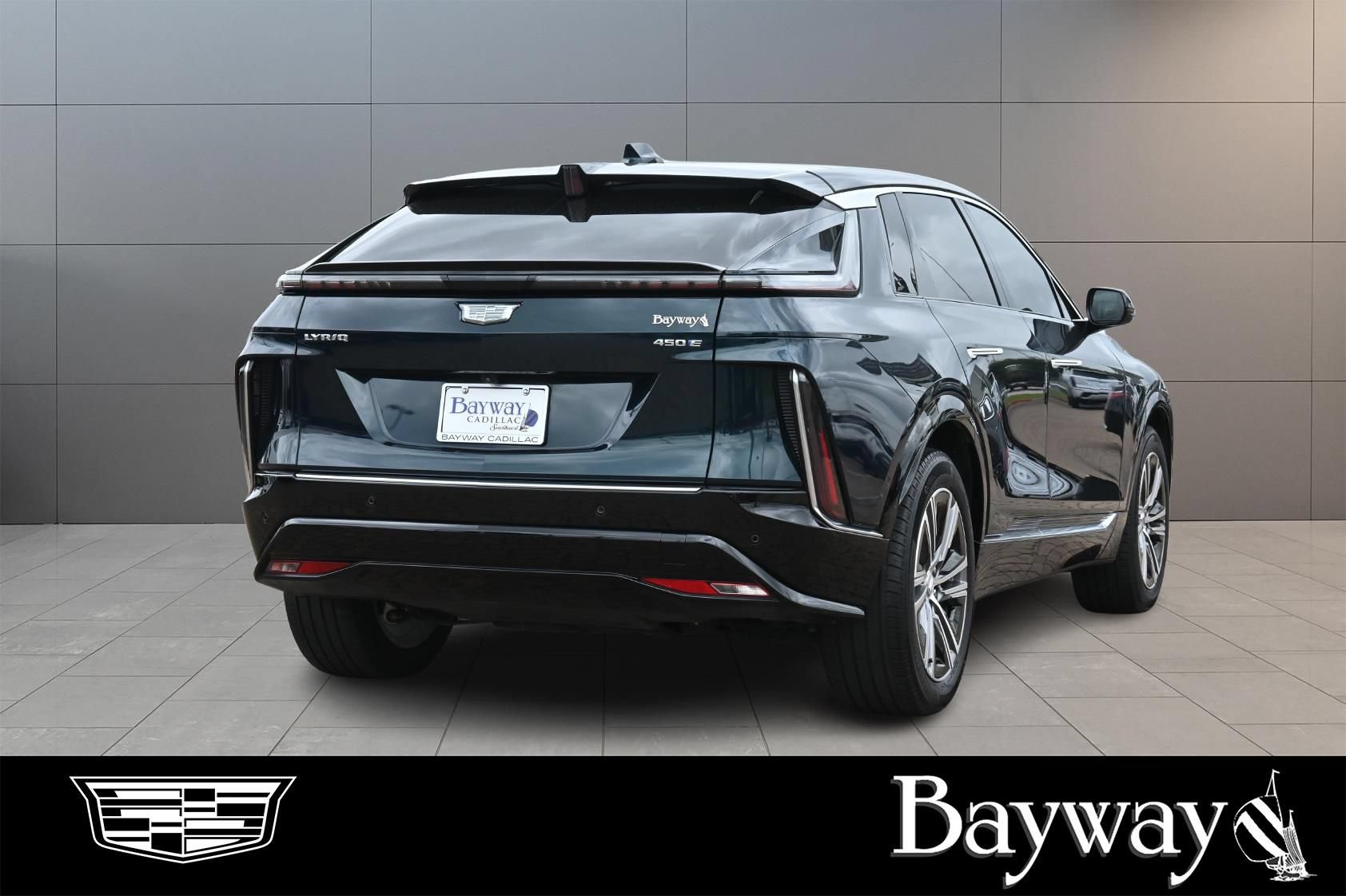 Used 2024 Cadillac Lyriq Luxury RWD image 6