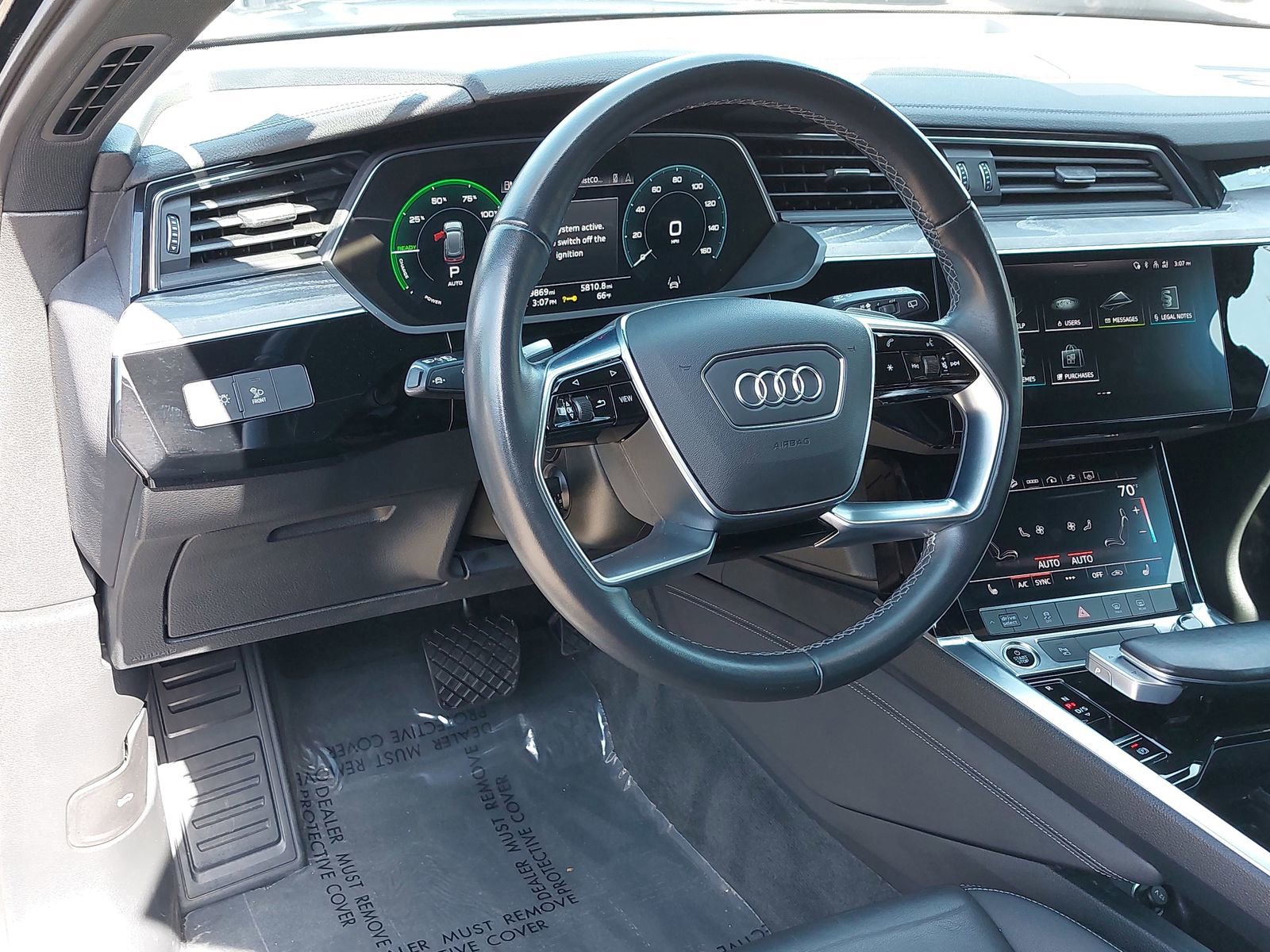 Used 2023 Audi e-tron Premium w/ Convenience Plus Package AWD/4WD image 16
