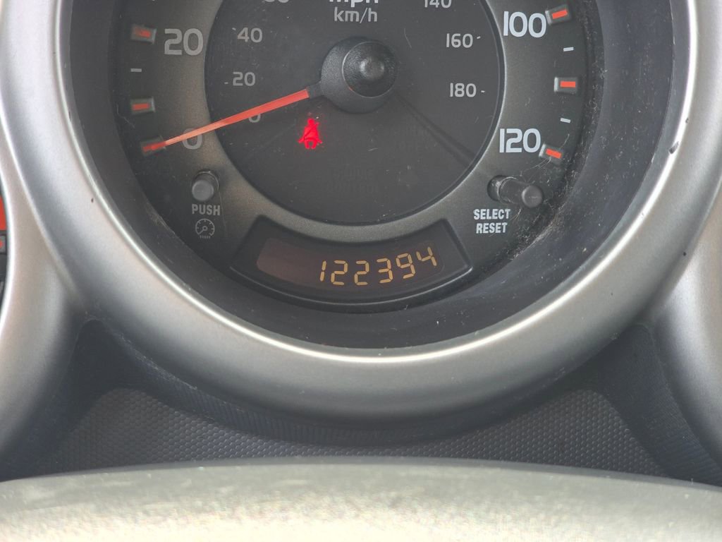 Used 2005 Honda Element EX image 25
