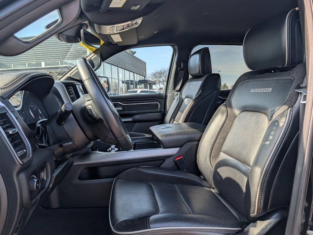 Used 2024 RAM 1500 Laramie AWD/4WD image 23