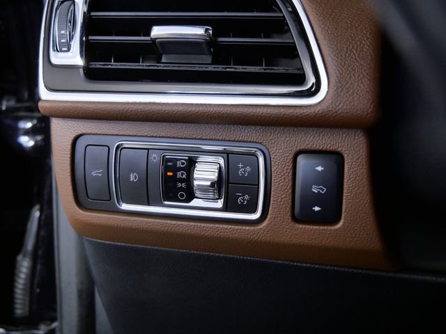 Used 2023 Lincoln Navigator L Reserve w/ Equipment Group 201A AWD/4WD image 26