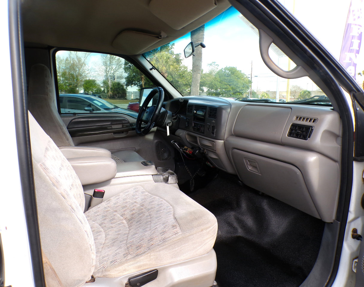 Used 1999 Ford F250 Lariat image 17