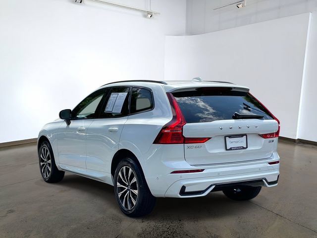 Used 2023 Volvo XC60 B5 Plus w/ Protection Package Premier AWD/4WD image 6