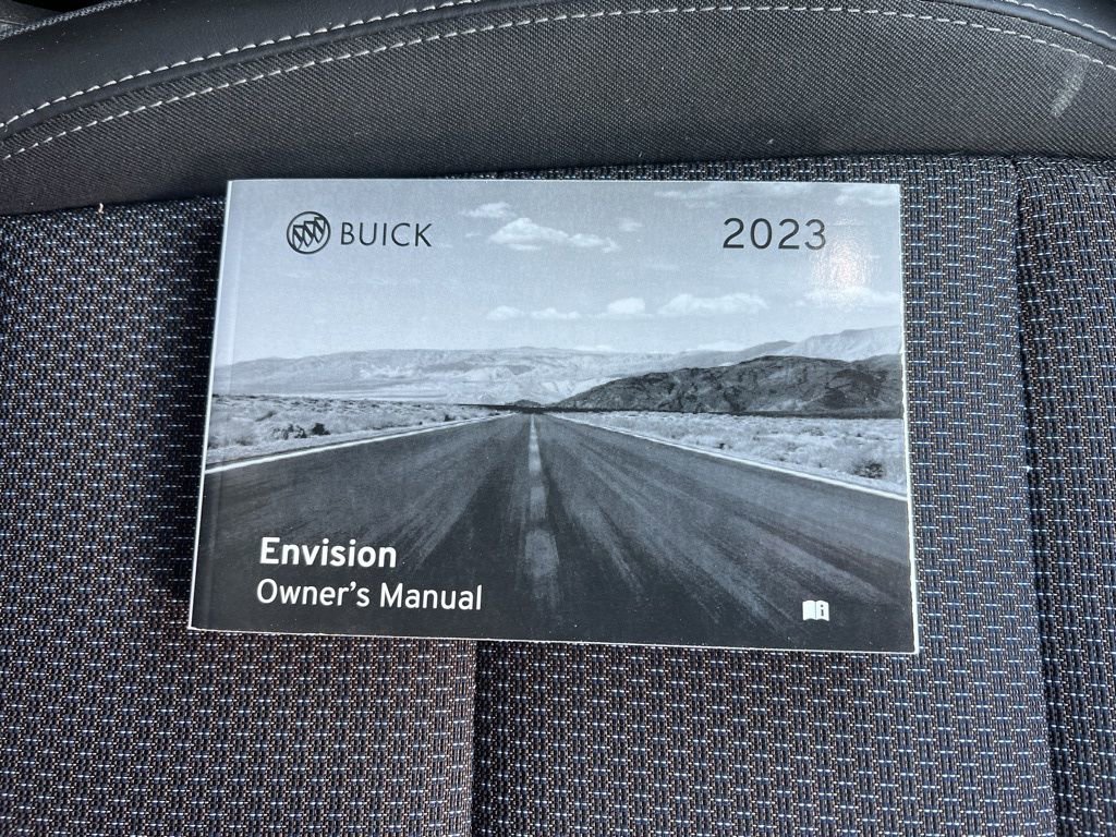 Used 2023 Buick Envision Preferred w/ Sport Touring Package image 28