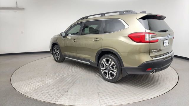 Used 2024 Subaru Ascent Limited w/ Technology Package image 4