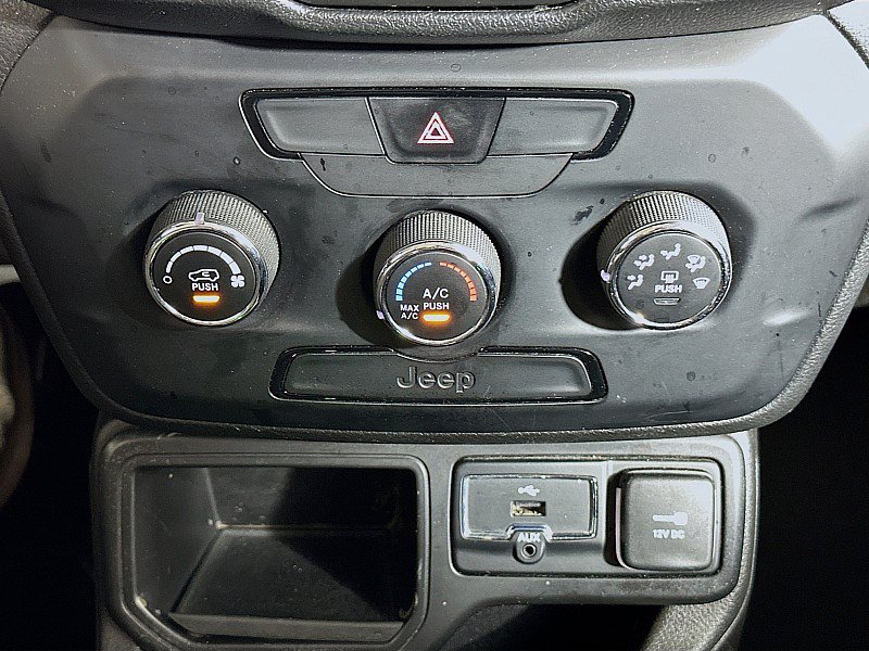 Used 2020 Jeep Renegade Sport FWD image 16