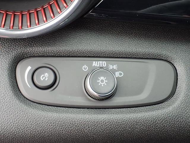 New 2026 Chevrolet Trax RS image 15