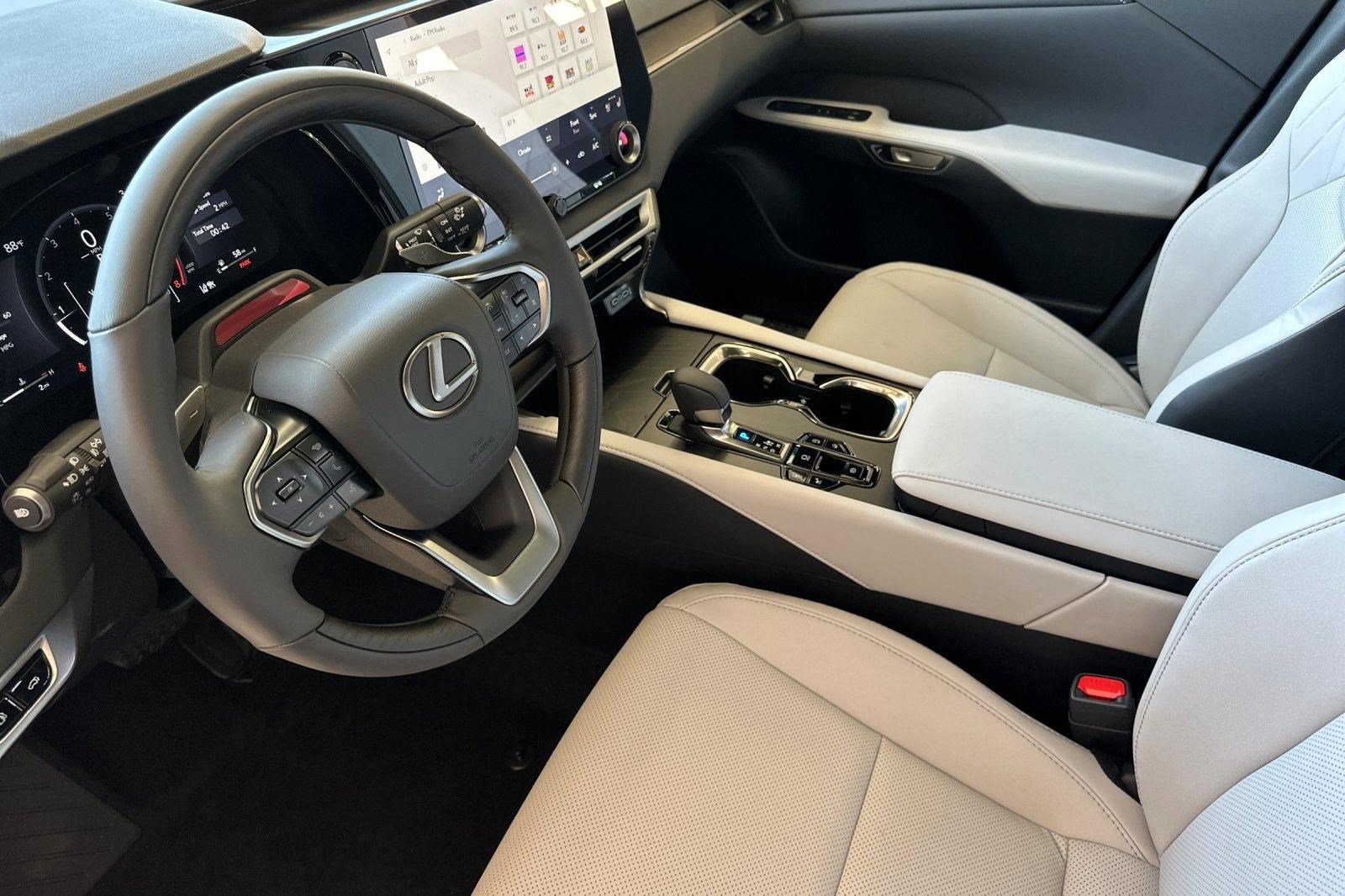 New 2026 Lexus RX 350 Premium AWD/4WD image 4