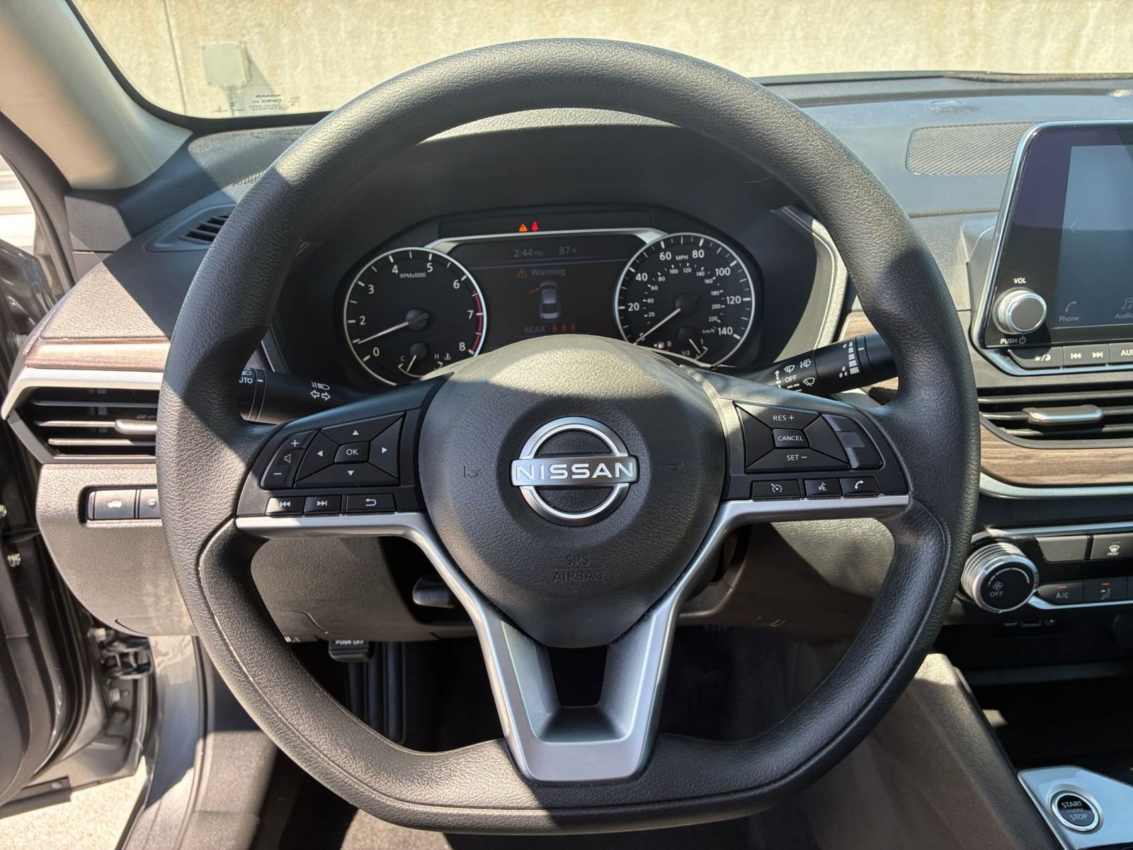 Used 2025 Nissan Altima 2.5 SV FWD image 28