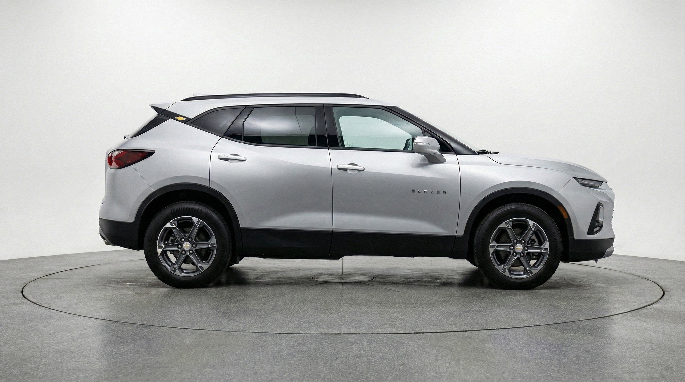 Used 2025 Chevrolet Blazer LT image 11