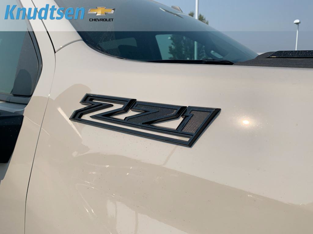 New 2026 Chevrolet Silverado 2500 Custom w/ Custom Blackout Package AWD/4WD image 12