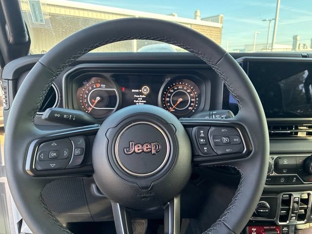 Used 2026 Jeep Gladiator Rubicon AWD/4WD image 7