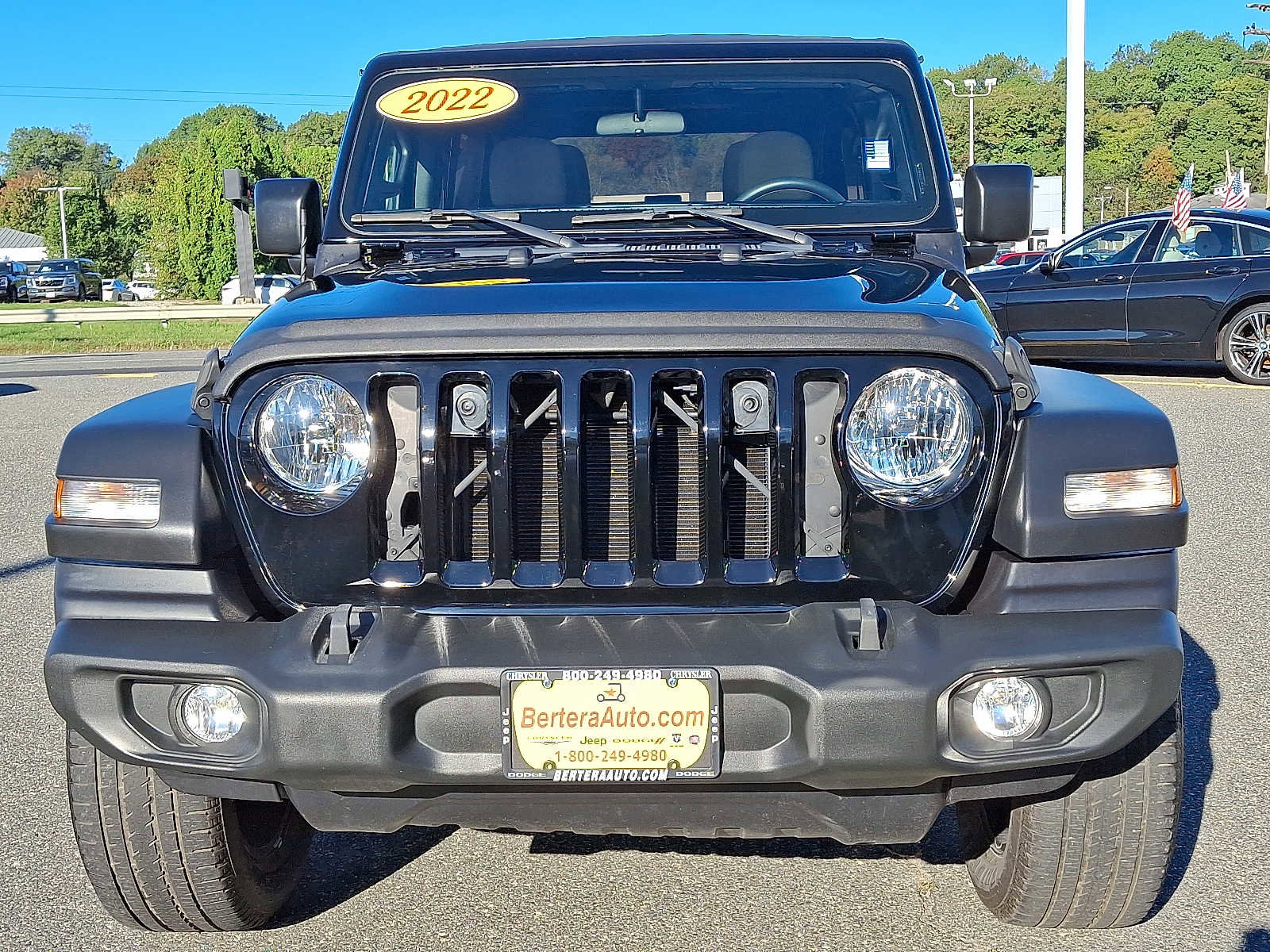 Used 2022 Jeep Wrangler Unlimited Sport image 2