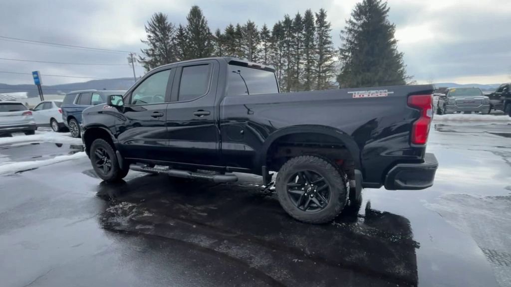 Used 2020 Chevrolet Silverado 1500 Custom Trail Boss w/ Custom Convenience Package image 6