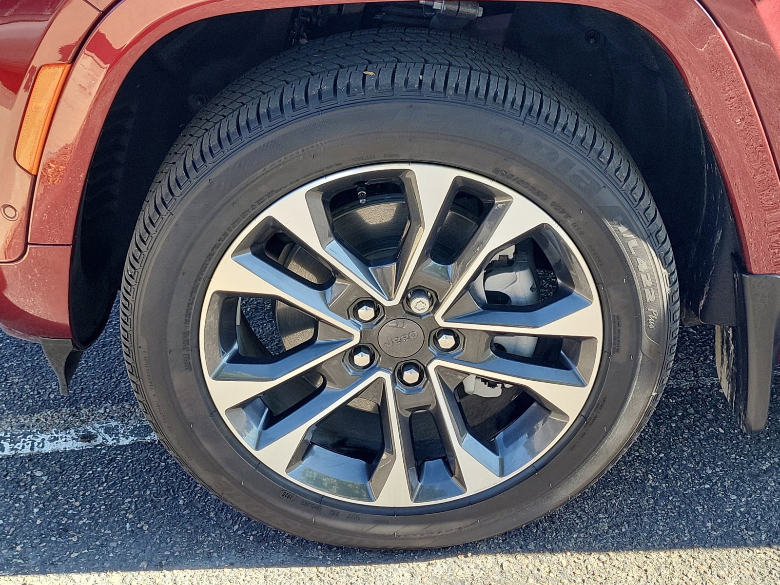 New 2025 Jeep Grand Cherokee L Overland w/ Luxury Tech Group IV image 34