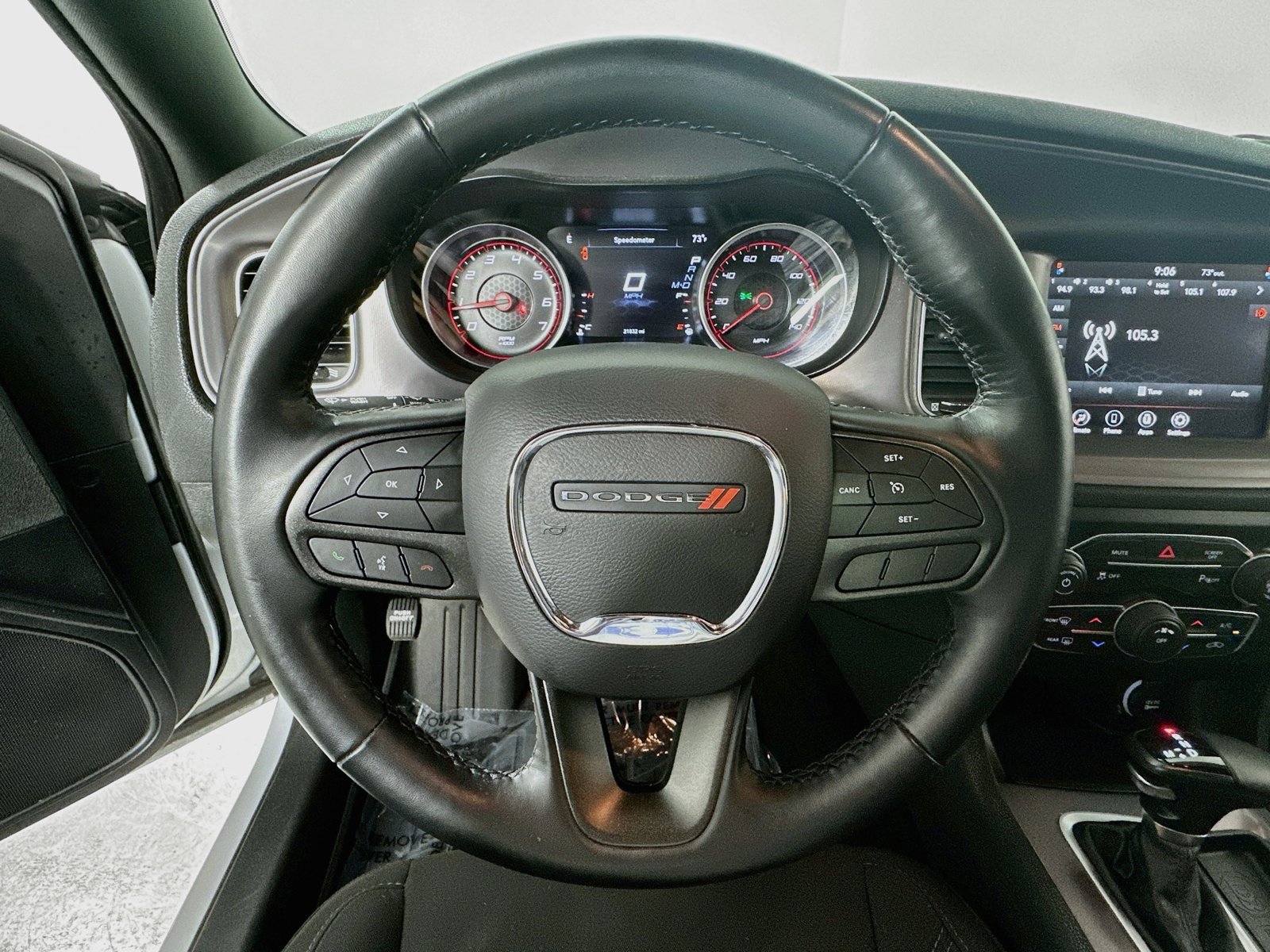 Used 2023 Dodge Charger SXT RWD image 11