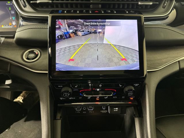 Used 2022 Jeep Grand Cherokee Limited 4xe AWD/4WD image 22