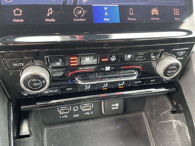 Used 2021 Jeep Grand Cherokee L Overland w/ Luxury Tech Group IV image 19