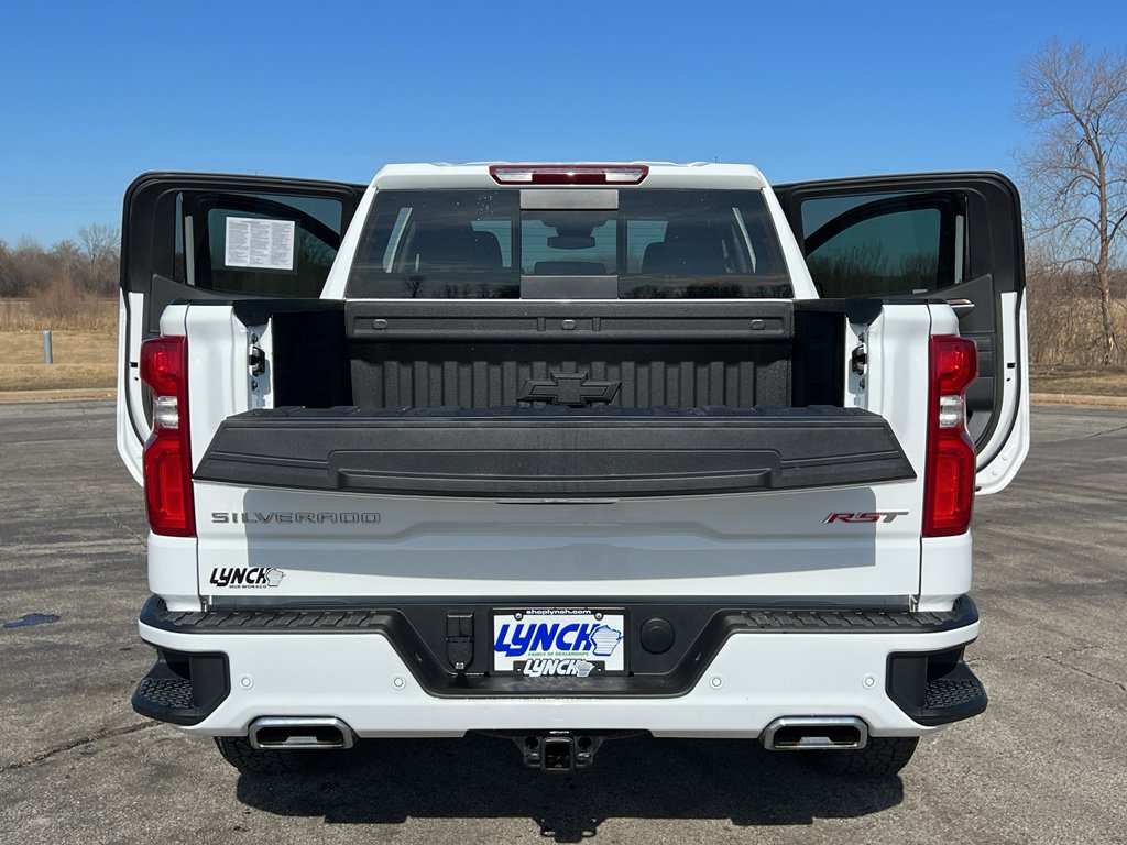 Used 2025 Chevrolet Silverado 1500 RST image 40