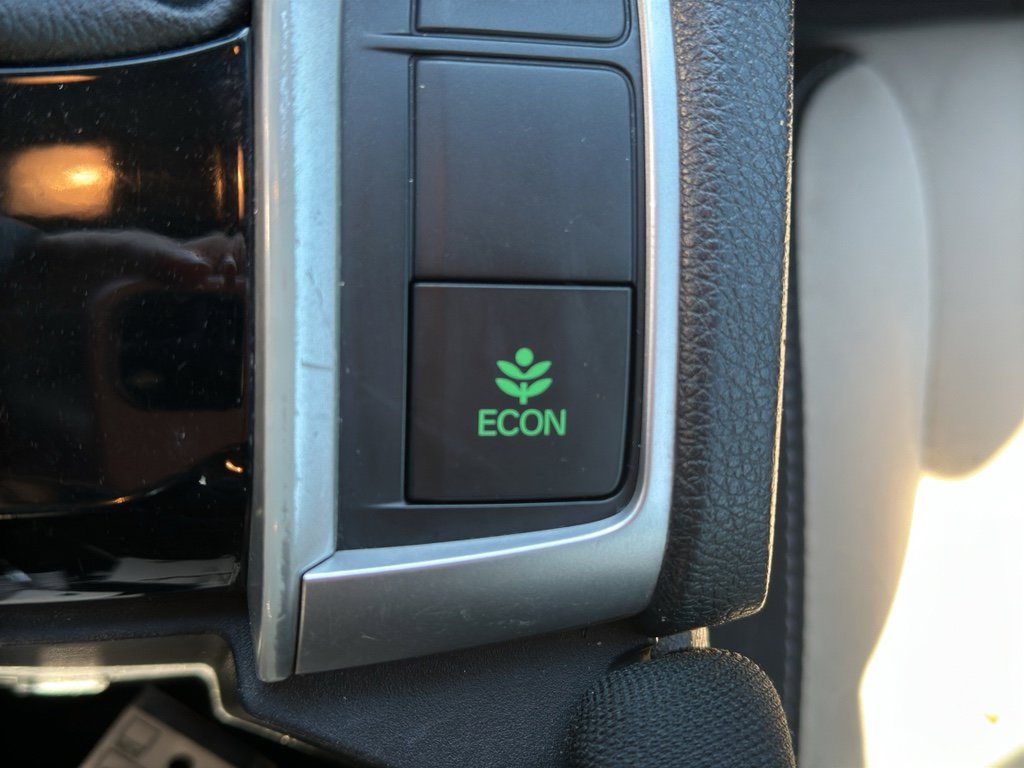 Used 2018 Honda Civic EX-T image 24