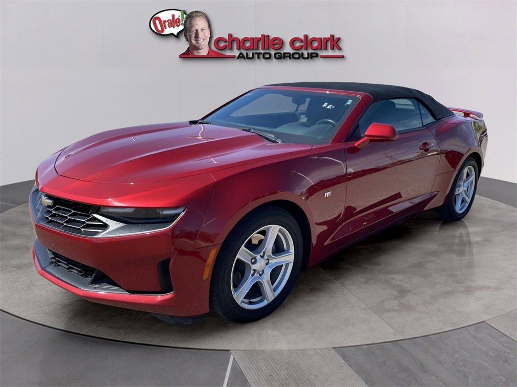 Used 2023 Chevrolet Camaro LT image 1
