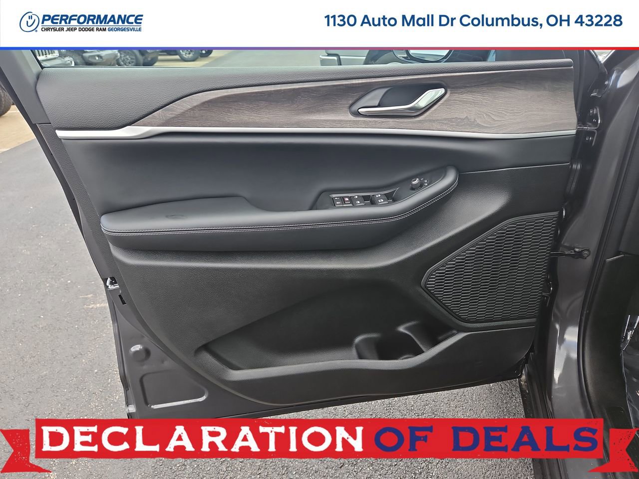 New 2026 Jeep Grand Cherokee Laredo image 18