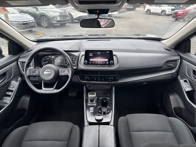 Used 2024 Nissan Rogue S AWD/4WD image 19