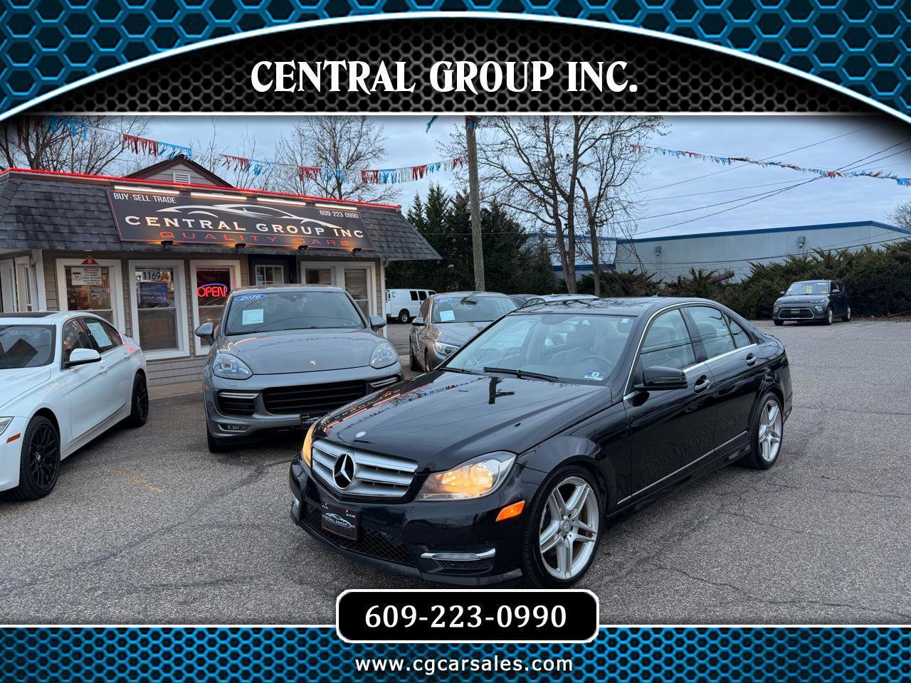 Used 2013 Mercedes-Benz C 300 4MATIC Sedan image 1