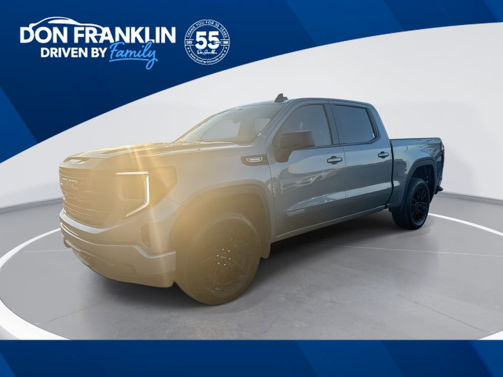 Used 2025 GMC Sierra 1500 Elevation image 1