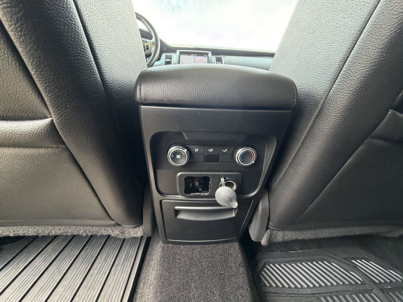Used 2019 Ford Flex SEL w/ Equipment Group 202A AWD/4WD image 23
