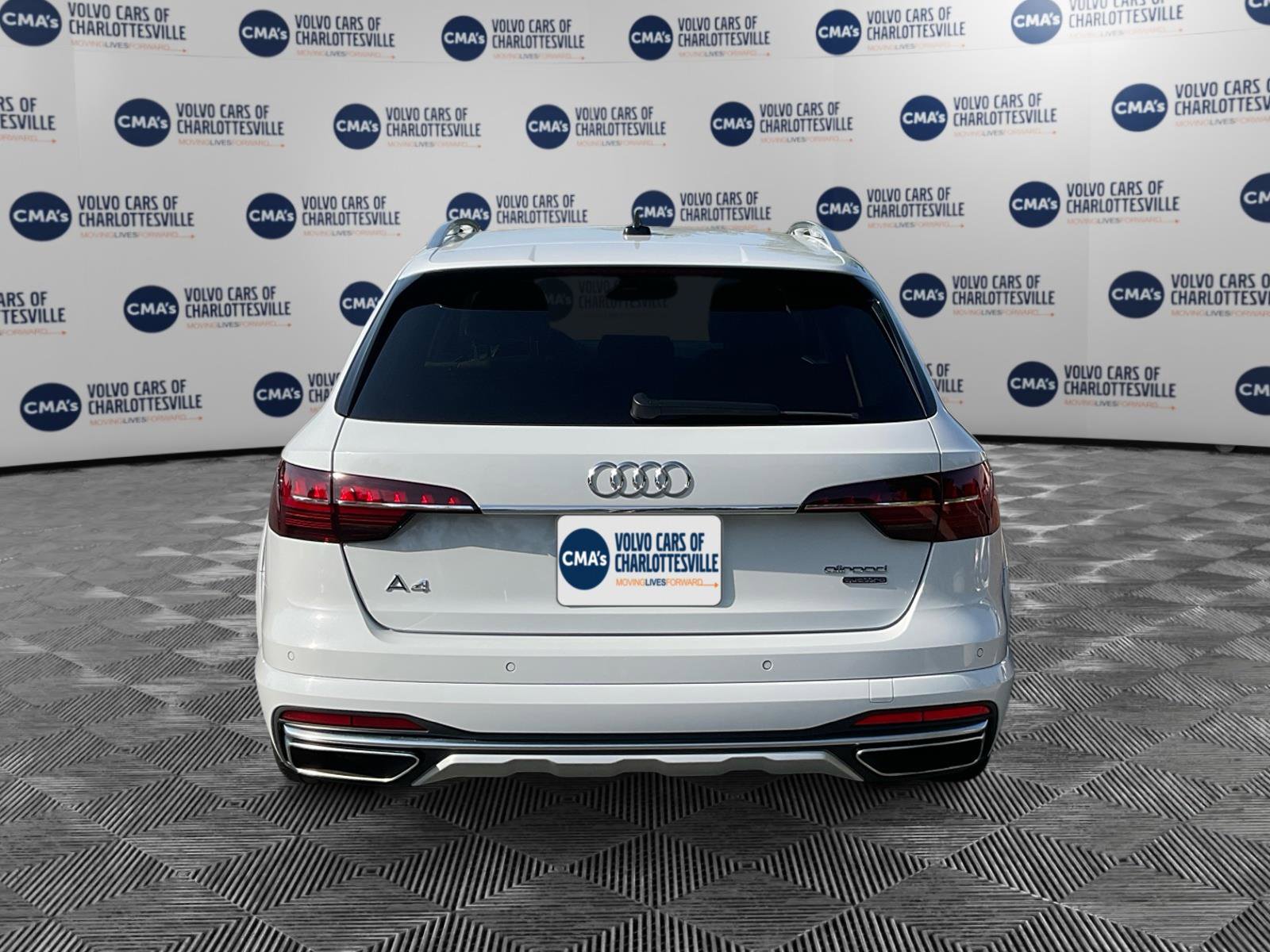 Used 2021 Audi A4 2.0T allroad Premium Plus AWD/4WD image 4