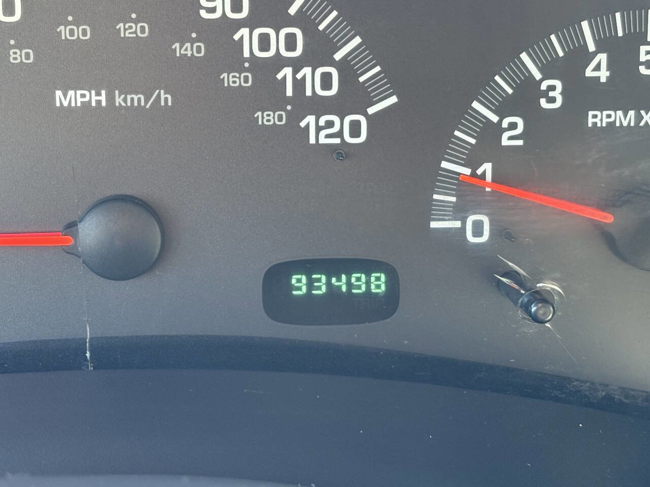 Used 1998 Chrysler Concorde LXi image 24