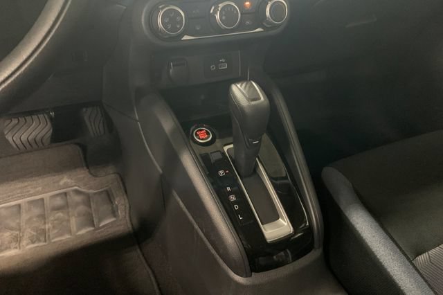Used 2025 Nissan Versa SV FWD image 24