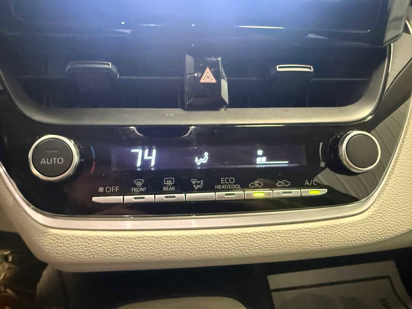 Certified 2024 Toyota Corolla LE FWD image 33