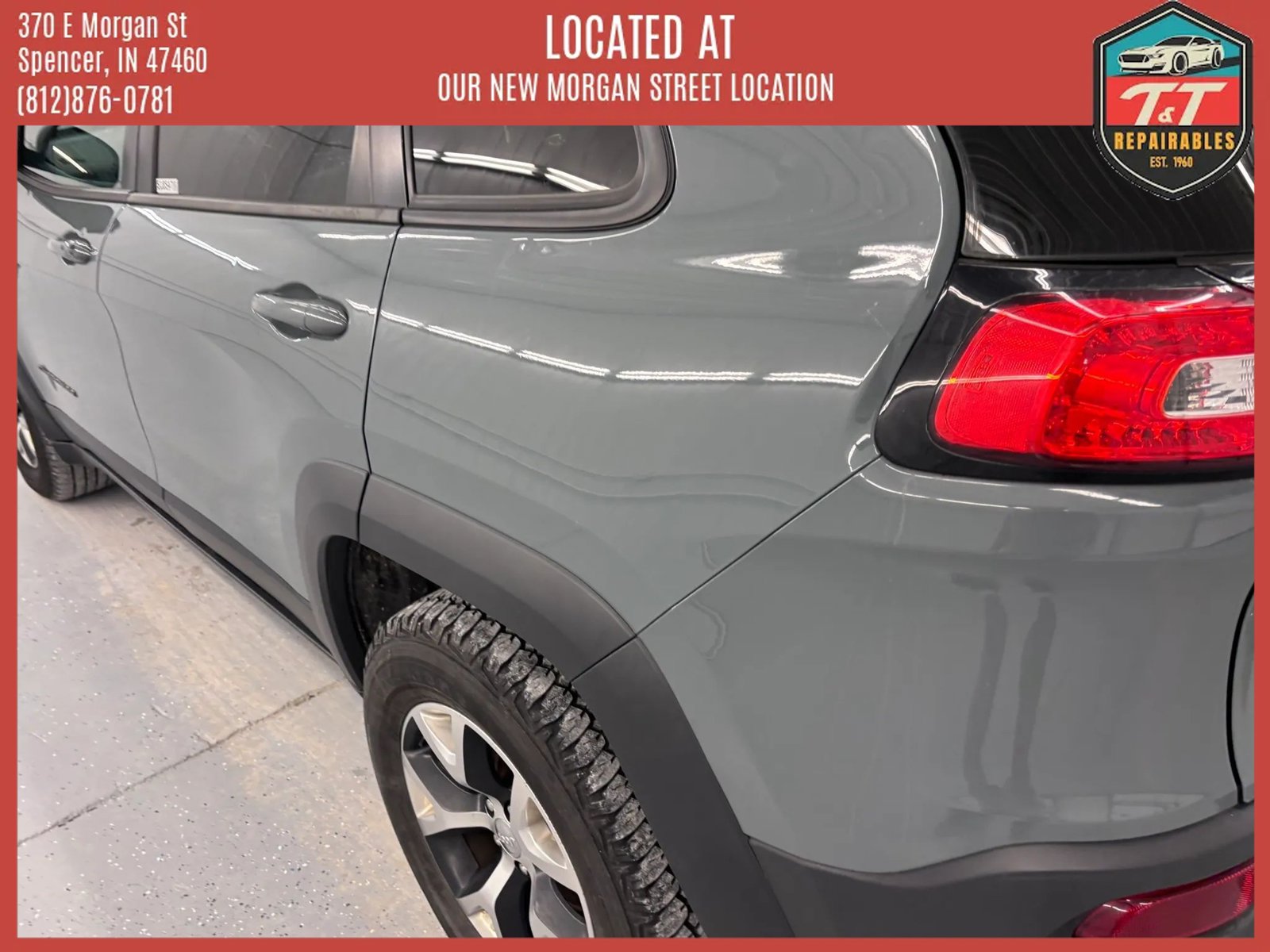 Used 2014 Jeep Cherokee Trailhawk w/ Comfort/Convenience Group AWD/4WD image 20